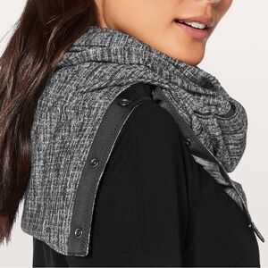 Lululemon Women's Vinyasa Scarf‎ Rulu Ringspun Denim Black White OS